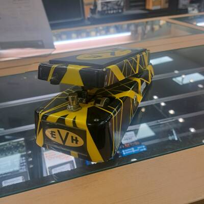 Dunlop Eddie Van Halen Signature Cry Baby Wah